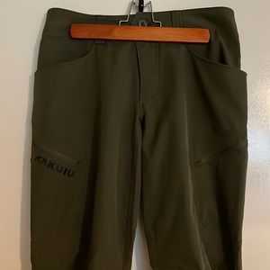 Kuiu Base Camp Sierra Pant